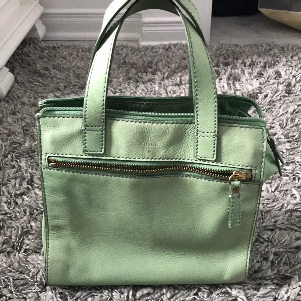 Vintage Fossil Leather Satchel/Crossbody bag